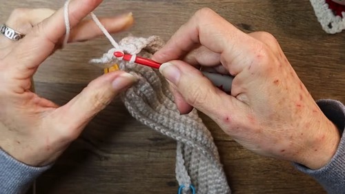 Crochet Short Row Beanie Pattern 5