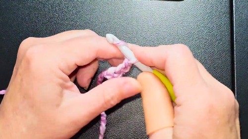 Crochet Simple Winter Hat Pattern 1