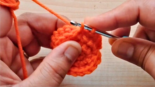 Crochet Smiley Bookmark Pattern 4