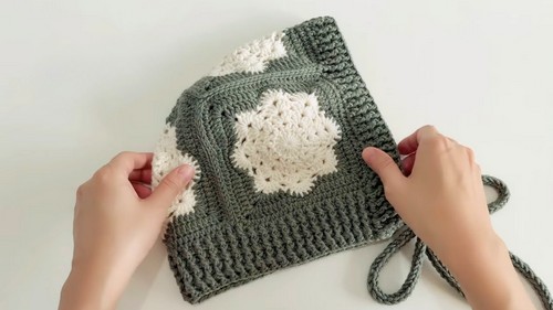 Crochet Snowflake Hat Pattern 8