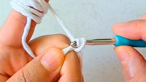 Crochet Snowflake Ornament Pattern 1