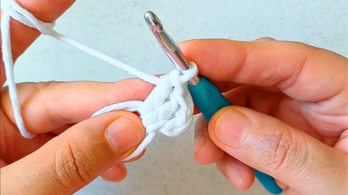 Crochet Snowflake Ornament Pattern 2