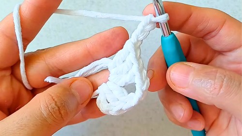 Crochet Snowflake Ornament Pattern 3