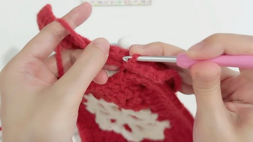 Crochet Snowman Earflap Hat Pattern 8