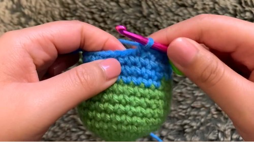Crochet Space Alien Amigurumi Pattern 5