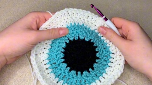 Crochet Spooky Eyeball Beanie Pattern 5