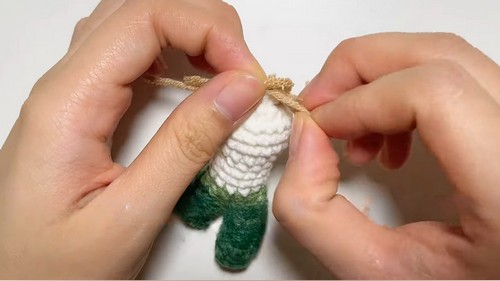 Crochet Spring Onion Pattern 7