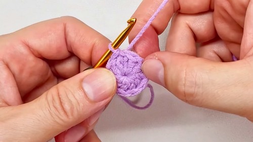 Crochet Star Mini Pouch Pattern 2