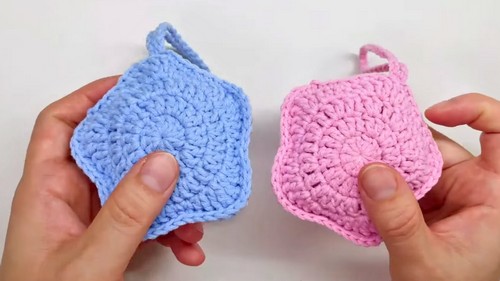Crochet Star Mini Pouch Pattern 8