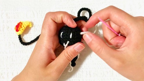 Crochet Stickman Bookmark Pattern 7