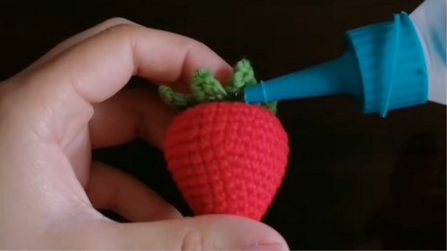 Crochet Strawberry Keychain Pattern 7
