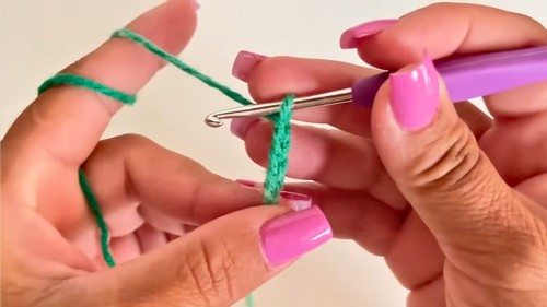 Crochet Strawberry Soap Holder Pattern 1