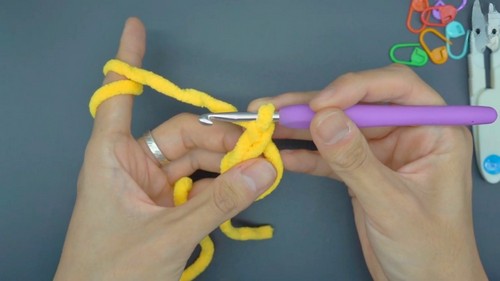 Crochet Stuffed Chicken Pattern 1