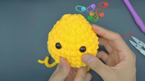 Crochet Stuffed Chicken Pattern 6