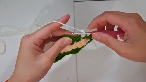 Crochet Sunburst Granny Square Pattern 7