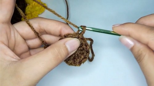 Crochet Sunflower Coasters Pattern 3