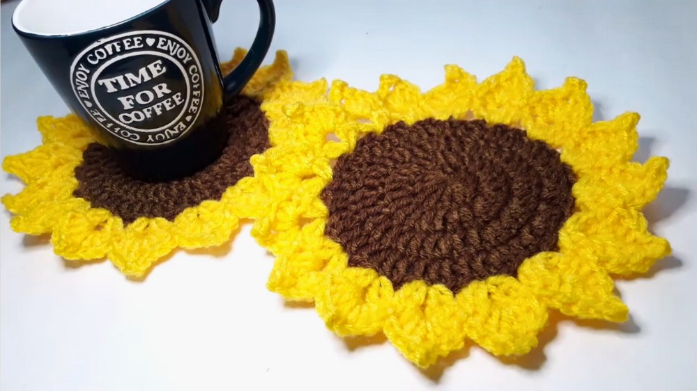 Crochet Sunflower Coasters Pattern 8