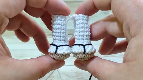 Crochet Tomoe Amigurumi Pattern 3