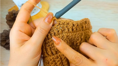 Crochet Triangle Beanie Hat Pattern 5