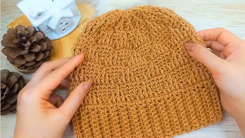 Crochet Triangle Beanie Hat Pattern 7