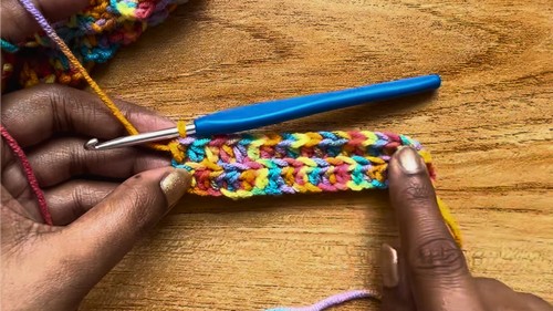 Crochet Twisted Headband Pattern 4