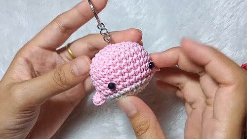 Crochet Whale Keychain Pattern 7