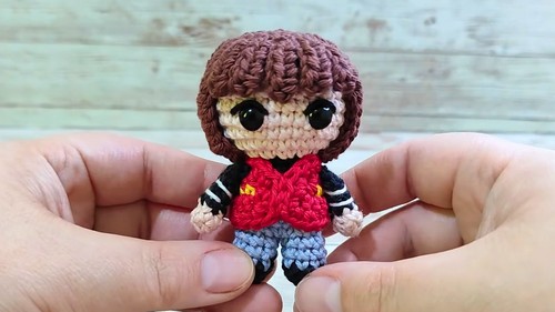 Crochet Will Mini Amigurumi Pattern 8