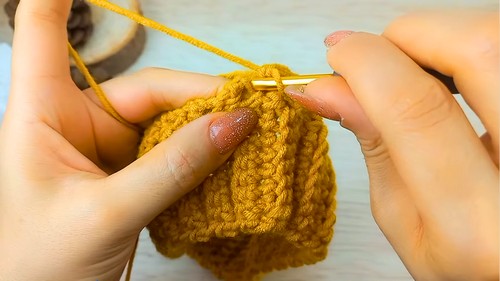 Crochet Winter Beanie Hat Pattern 4