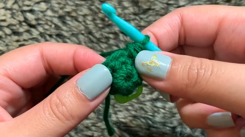 Cute Crochet Christmas Tree Pattern 2