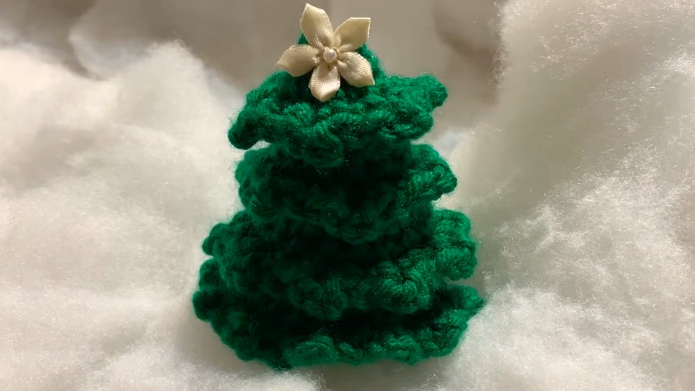 Cute Crochet Christmas Tree Pattern 8