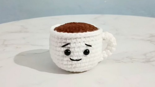 Cute Crochet Coffee Cup Pattern 8