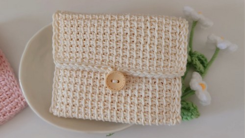 Easy Crochet Card Holder Pattern 7