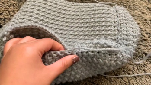 Easy Crochet Handbag Pattern 7