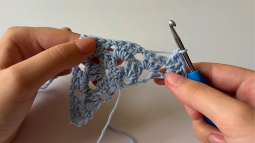 Easy Crochet Headscarf Pattern 4