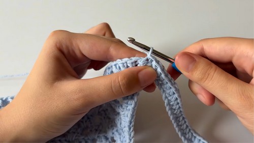 Easy Crochet Headscarf Pattern 6