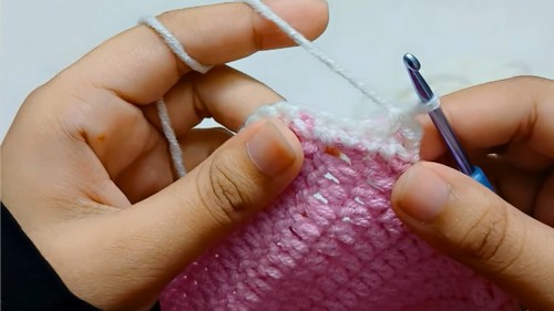 Easy Crochet Wallet Pattern 6