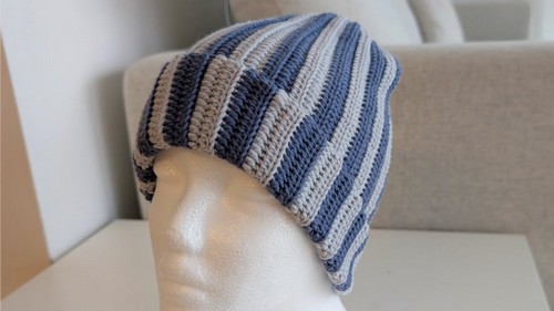 Easy Crochet Winter Hat Pattern 8