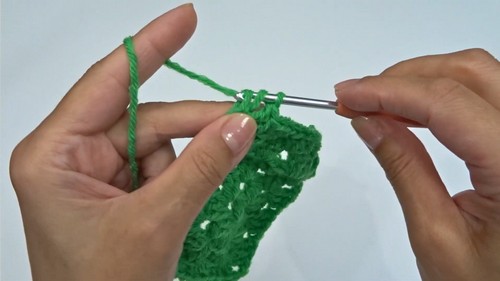 Simple Crochet Mug Cozy Pattern 5