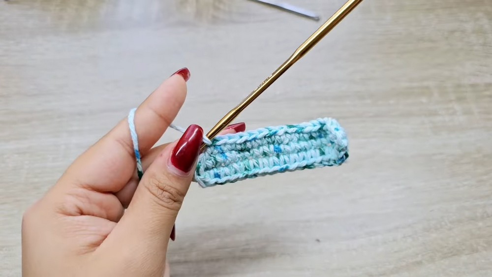 Crochet Smartphone Bag