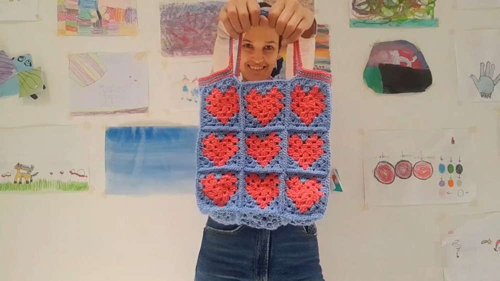 Crochet Granny Heart Bag