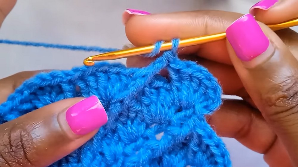 Crochet Spiral Ruffle Hat