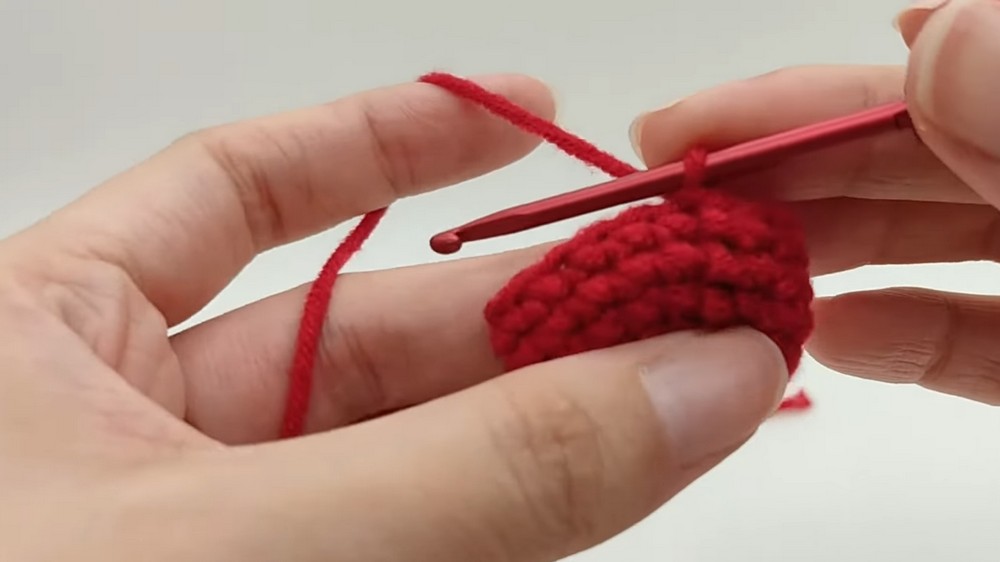 Crochet Christmas Glove