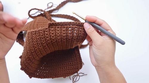 Beautiful Crochet Bralette Pattern 6