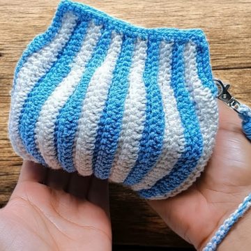 Beautiful Crochet Coin Purse Pattern 10
