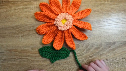Beautiful Crochet Flower Pattern 8
