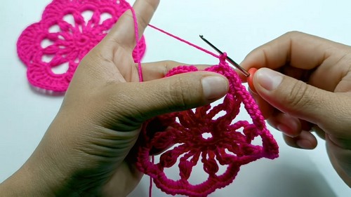 Beautiful Crochet Scarf Pattern 5