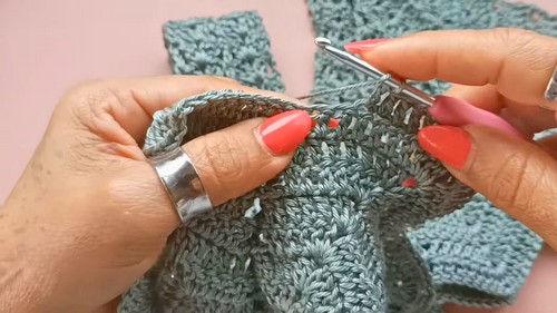 Beautiful Crochet Top Pattern 7