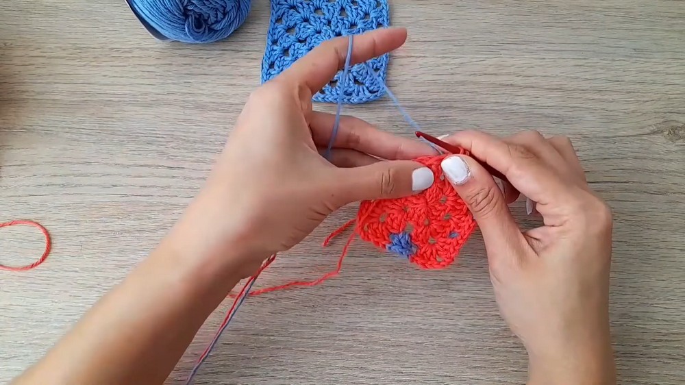 Crochet Granny Heart Bag