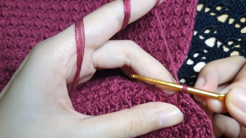 Crochet Aurora Off Shoulder Pattern 5