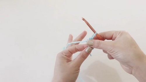 Crochet Baby Bandana Bib Pattern 1